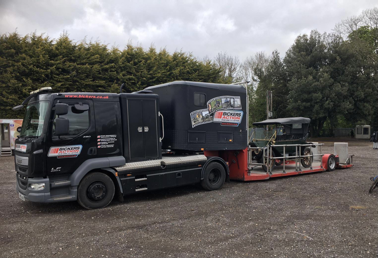 Air Ride Loader Air-Ride Low Loader No.1 - Bickers Action