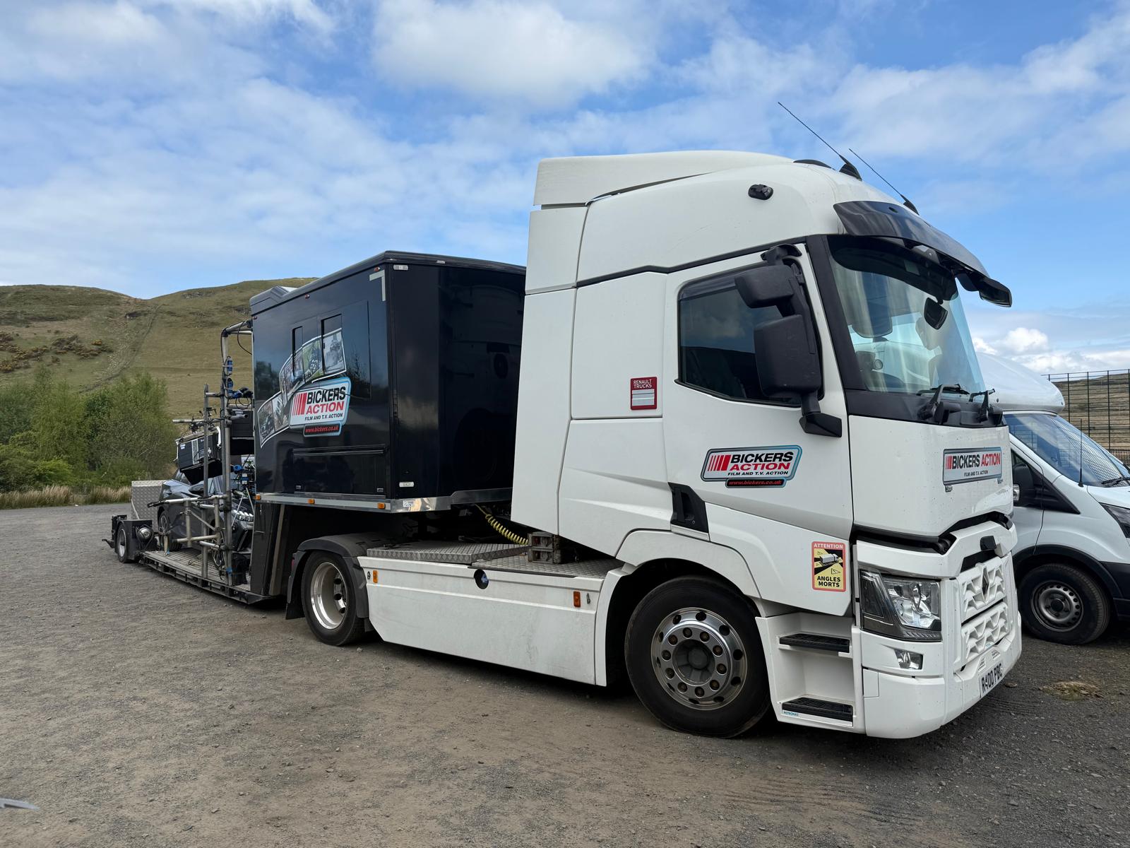Air Ride Loader Air-Ride Low Loader No.2 - Bickers Action
